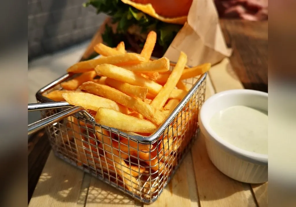 How to Make Perfect Homemade Fries: Crispy, Golden, and Irresistible