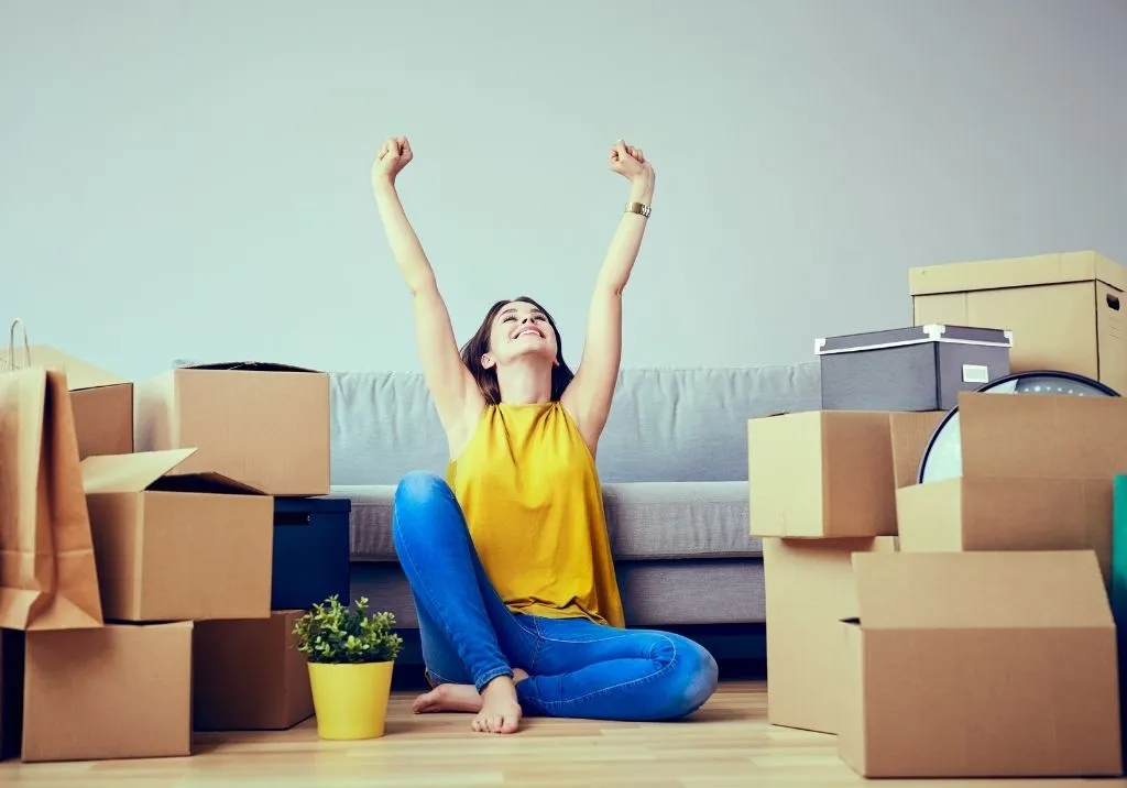 Tips for Moving Into Your First Apartment: A New Chapter Starts Here!